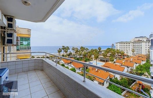 Alanya Mahmutlar'da Denize Sıfır Satılık 2+1 Manzaralı Daire