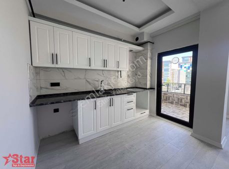 Star Yapı&gayrimenkul Türk-iş'de Sıfır İskanlı 1.sınıf 1+1 Daire