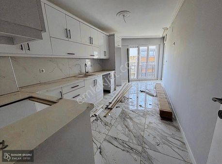 B.ş.den Hilaliye Caddesinde Sıfır Satılık 3+1 Lüks Dubleks Daire