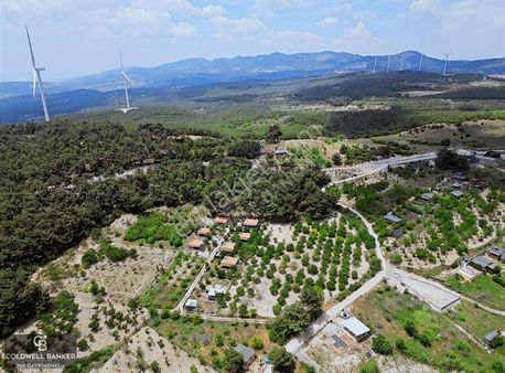 İzmir Bornova Yakaköy'de 658 M2 Yaşam Ve Yatırım Bahçesi