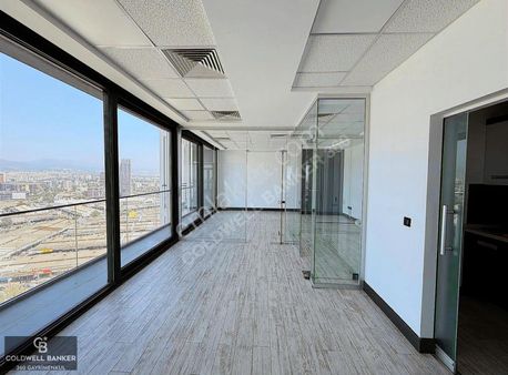Ater Tower'da Kiralık Deniz Manzaralı Ofis