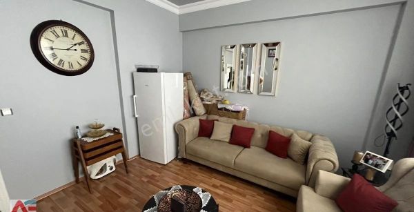 Site İçerisinde Uygun Fiyatlı 3+1 Geniş Satılık Daire