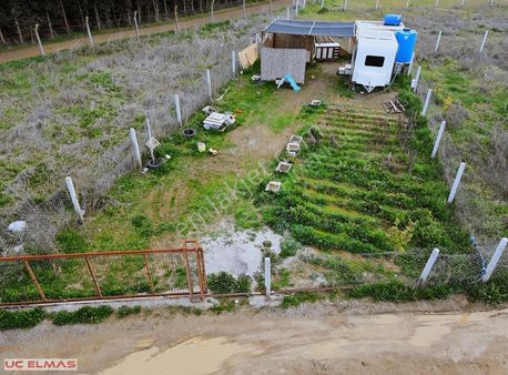 Üç Elmastan Huzurun Ve Doğanın İçinde 243m²tapulu Cennet Bahçesi