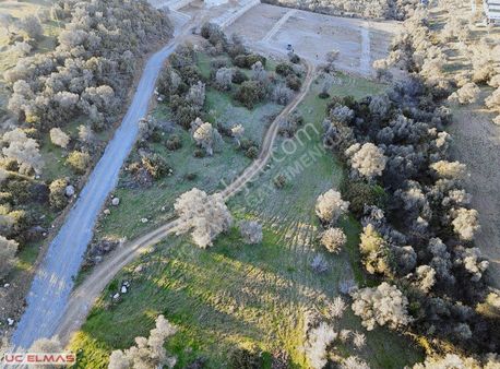 Üç Elmastan Bu Fırsat Kaçmaz Dedirten 6.550 M²muhteşem Bir Arazi