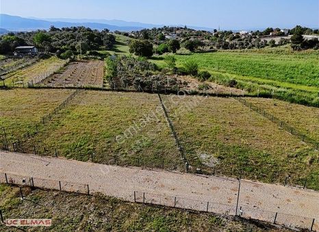 Üç Elmastan Ev Yapmaya Uygun 758 M²tapulu Muhteşem Bir Bahçe