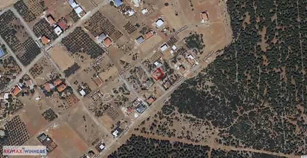 Bilim Üniversitesine Yakın 319 M² Villa Arsası