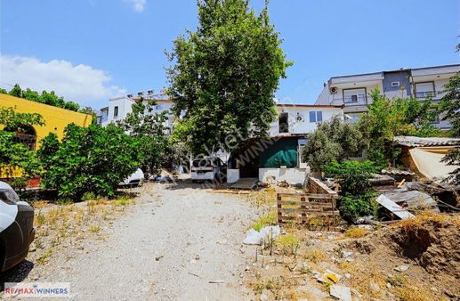 Öğrenciye Uygun Kemer Göynükte Cadde Üzerinde 1+1 Kiralık Daire