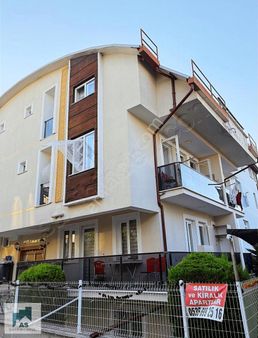 Fatih Pazartesi Pazarında 2 Adet Tapulu Satılık Apart