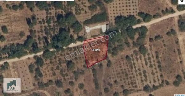 Yola Sıfır Etrafı Çevrili Sulama Suyu Var 931 M Bahçe