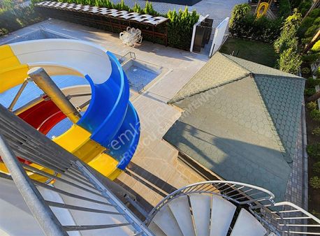 *23* Turuncudan Aquapark Havuzlu Site İçi Basketbol Sahalı 2+1