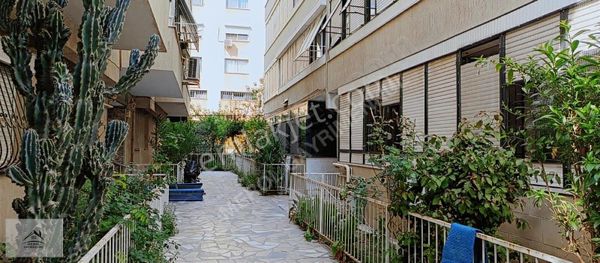 Bahriye Üçok Bulvarıyakını Bahçelievler'de Şık 2+1 Satılık Daire