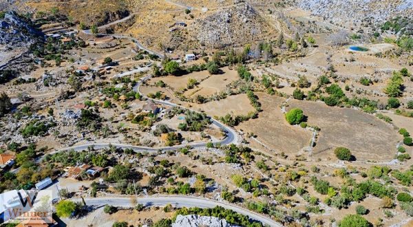 Winner-bayır'da+yapı Kayıt Belgeli+kare Şeklinde+fırsat Tarla