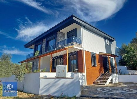 Altınoluk Satılık Sıfır Villa / Denize Yakın / Otoparklı/bahçeli