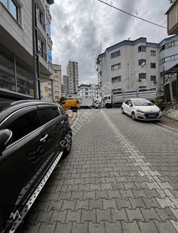 Eskidji Bazar Yani Cadde Üzeri Kiralık Dükkan