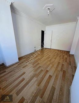 Muhteşem Konumda 2+1 Asansör Lü Ara Kat