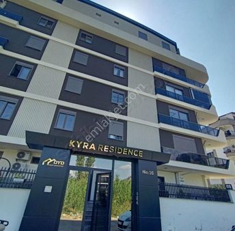 Konyaaltı Hurma Kyra Residence'de Satılık 1.kat Sıfır Lüks 1+1