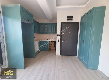 Mrs Gayrimenkulden Kuyulukta Carrefour Arkası 2+1 Satılık Daire