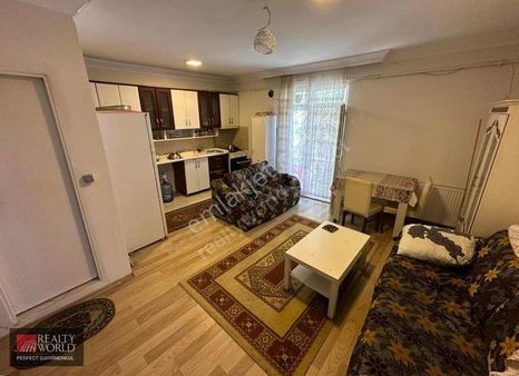 *realty World* Kilyos'da Satılık Kayalık Zeminde Daire