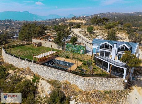 Remax Palm'den Buluklu Da Lebiderya Deniz Manzaralı 6+1 Villa