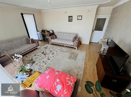 Fırsat Dairesi Eksen'de Gülpınar Mahallesinde Kat'da 3+1 Daire