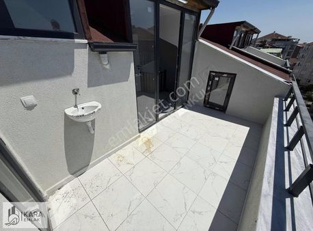 Yeşilova Mah'de 4+1 170m2 3.kat Ön Cephe K.otopark Lux Dublex