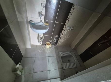 **kuşcağız"da 30 M² Yapılı Kiralık Dükkan**