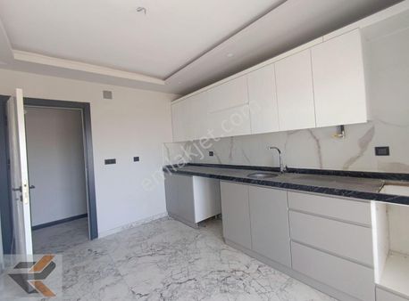 Geniş Oturumlu 3+1 Kapalı Mutfak