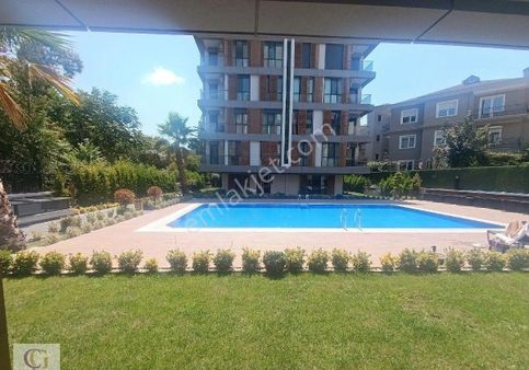 Çizme Gyrmkl Den Yeşilköy De Sıfır Bahçe Katı 3+1