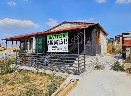 Merkezi Konumda Manzaralı Fırsat Hobi Bahçesi