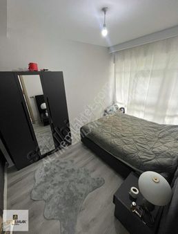 Kosova Mah. Tramvaya Yakın 2+1 Konsept Bakımlı Daire