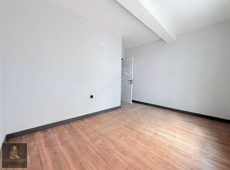 Cantanem'den Sıfır Binanın En Uygunu^ Ara Katın En Şık Dairesi !