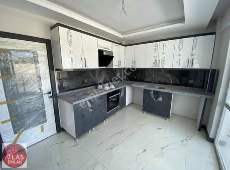 !!atlas Emlak'tan Yeşil Tepede Kat Konumunda 3+1 Sıfır Daire!!