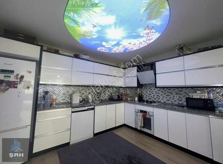 Kurtuluş Mah'de Ana Cadde Üzeri 3+1 Geniş Fırsat Satılık Daire