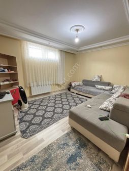 Satılık 2 + 1 Geniş Kullanışlı Daire