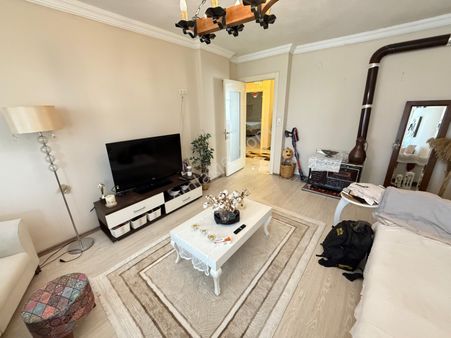 Dünya Emlaktan Davutlar Merkezde Yeni Binada 3+1 Daire