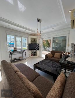 Alanya Merkezde Site İçi 3+1 Lüx Daire