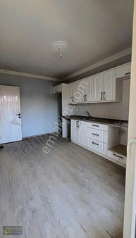 Özçoban Gayrimenkul'den Satılık 2+1 Ara Kat Geniş Daire