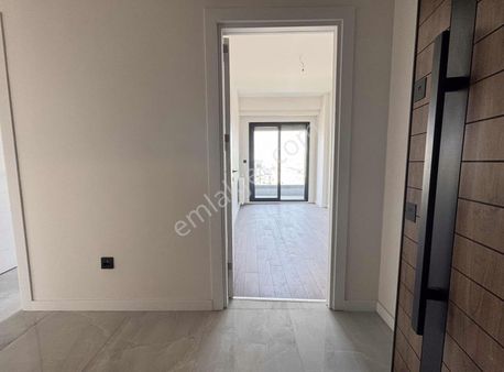 Çiğli Black Suıts Iı Satılık Çift Cephe 2+1 K.mutfak Sıfır Daire