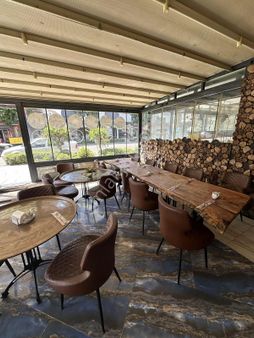 Ata Emlak'tan Fatih Caddesinde Kiralık Ocakbaşı Restoran