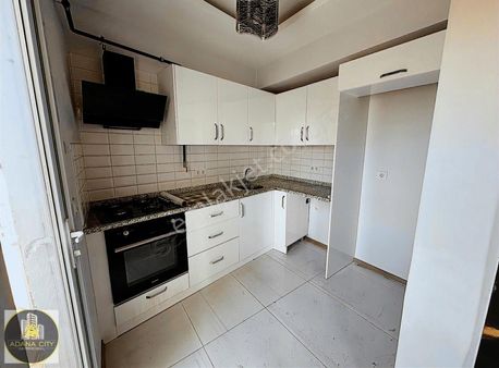 Kenan Evren Bulvar Üzerinde Geniş Oturumlu Satılık Daire