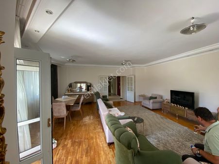 Mss Gayrimenkul'den Karataş'ta Satılık Geniş 3+1 Daire