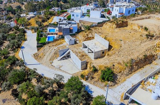 Bodrum Dereköy Ruhsat Ve Villa Projesi Hazır 460 M² Satılık Arsa