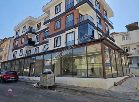 Sancaktepe De 350m2 İskanlı Sıfır Yapı