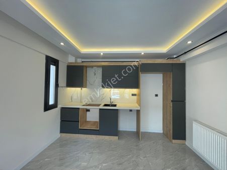 Kızılay Mahallesinde Satılık 3+1 Dubleks Daire