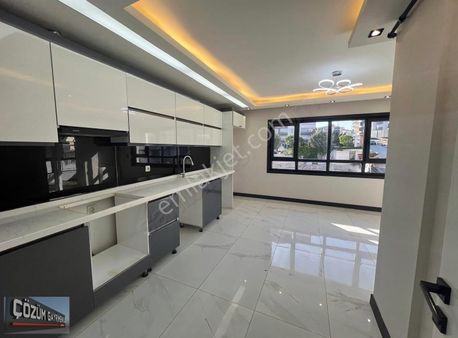 Çözüm Fırsatları Devam Ediyor Site Konsepti 4+1 Ful Yapılı Daire