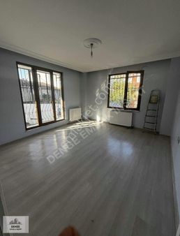 Yenidoğan Mevlana Mah Acil Satılık Ters Dubleksı 4+1 160m2