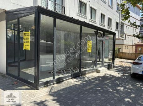 Sancaktepe Sarıgazı Mahl Namık Kemal Cadesinde Satılık Dükkan