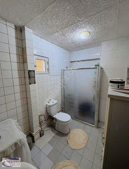 Çiğdem Emlaktan Aile Yapı Sitesinde Acil Satılık 2+1