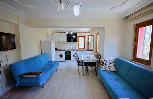 Kınıklı Mah. Paü Kyk Karşısı Herşey Dahil 1+1 60 M2 Arakat Apart