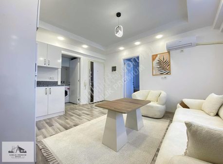 Kıbrıs Şehitler'de 1+1 Sıfır Eşyalı Kiralık Daire